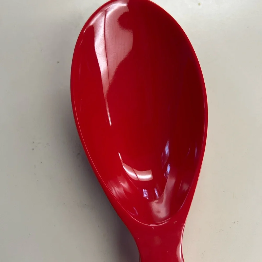 HEB Creamy Creations Original Red Ice Cream Spoon - Picture 3 of 5
